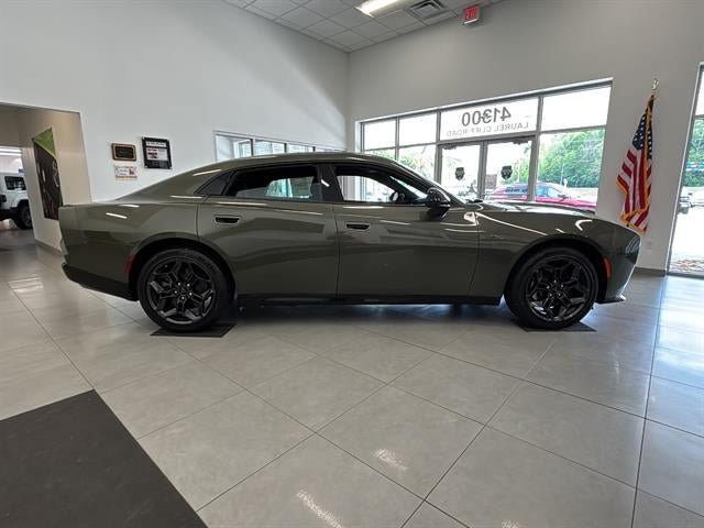 New 2026 Dodge Charger R/T w/ Blacktop Package AWD/4WD image 4