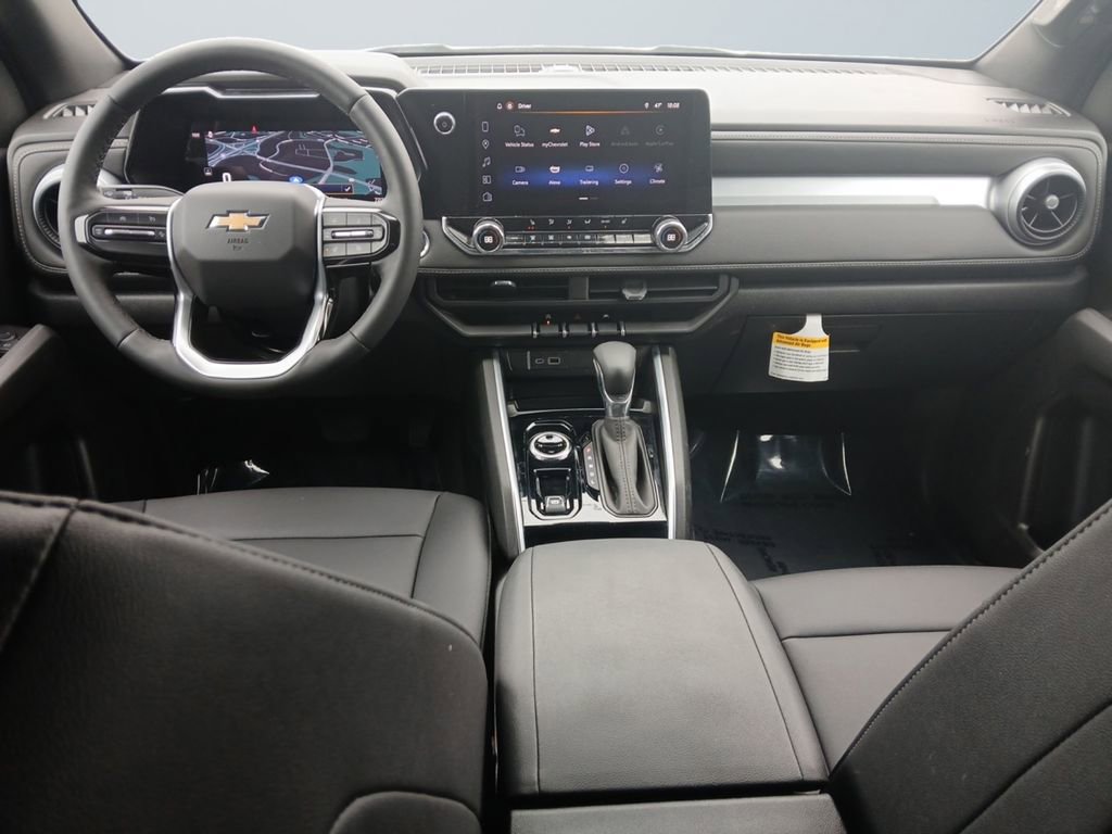 Used 2025 Chevrolet Colorado LT w/ LT Convenience Package image 10