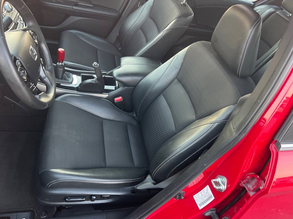 Used 2016 Honda Accord Sport image 11