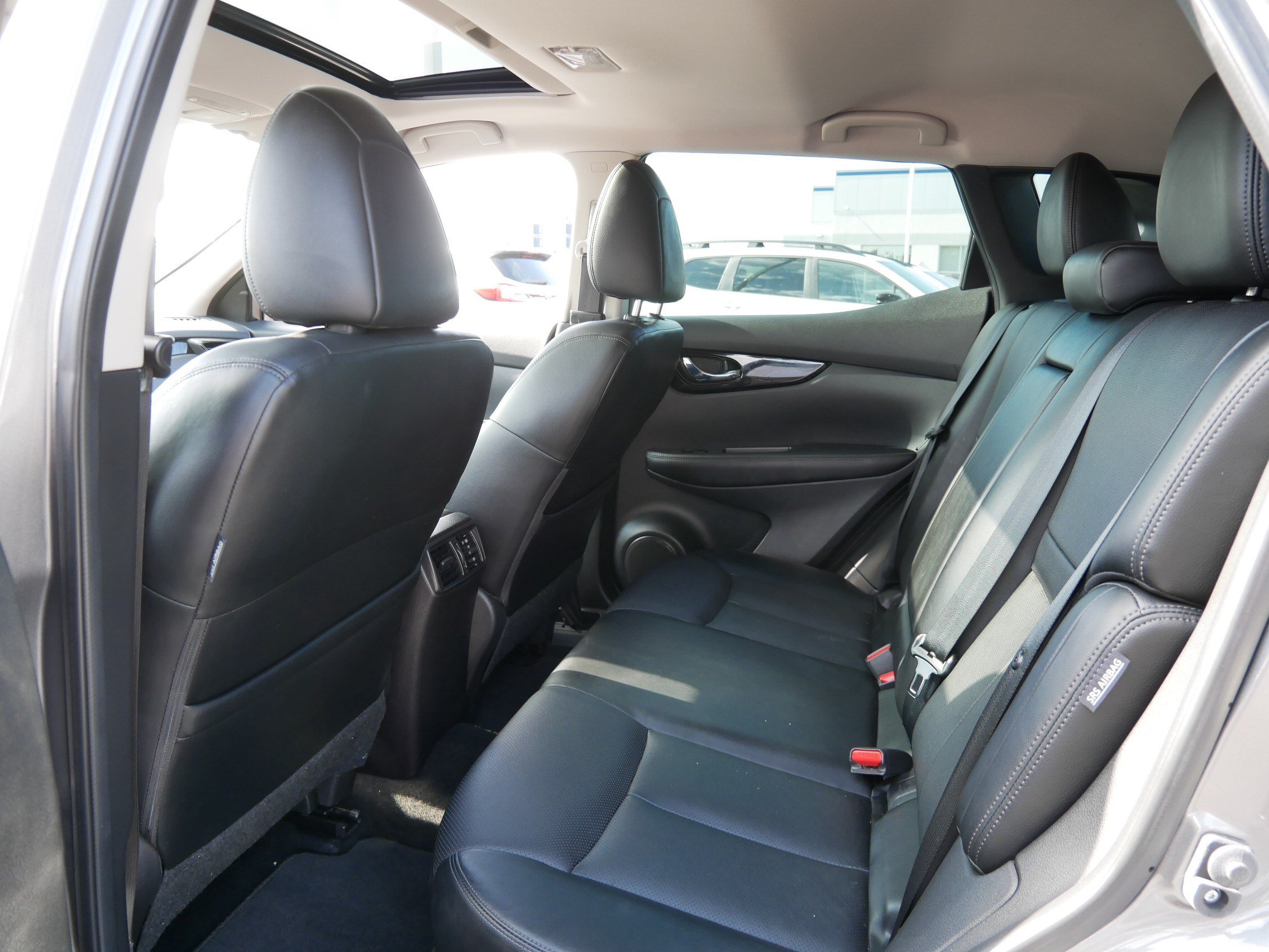 Used 2022 Nissan Rogue Sport SL w/ Premium Package AWD/4WD image 24