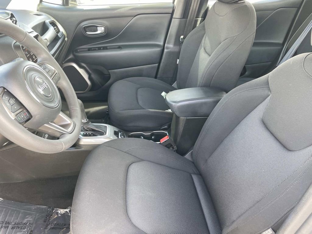 Used 2022 Jeep Renegade Sport image 26