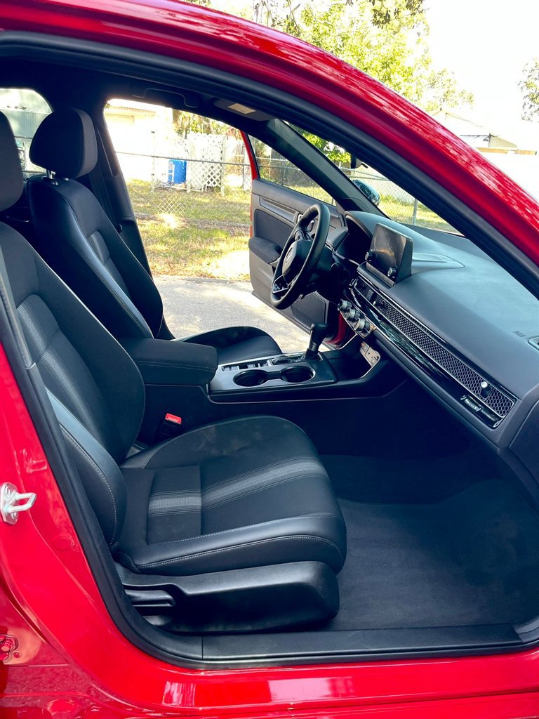 Used 2022 Honda Civic Sport image 11