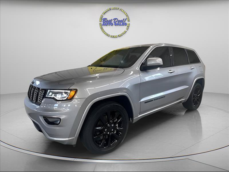 Used 2021 Jeep Grand Cherokee Laredo X AWD/4WD image 1