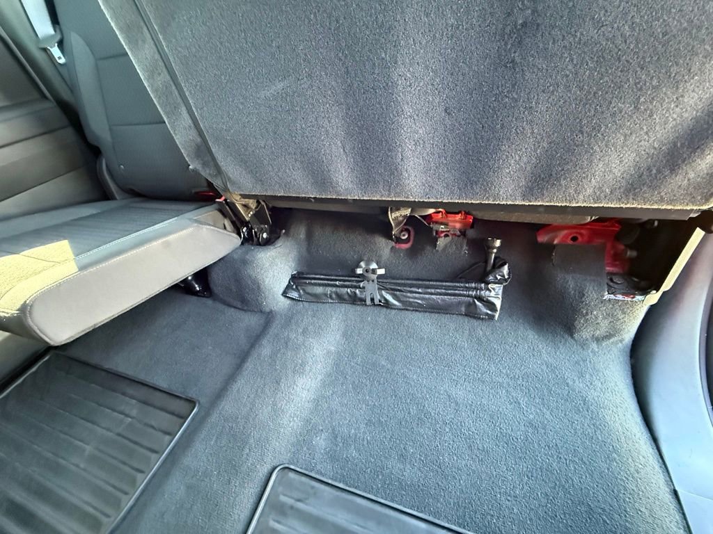 Used 2025 Chevrolet Silverado 2500 LT w/ Convenience Package AWD/4WD image 26