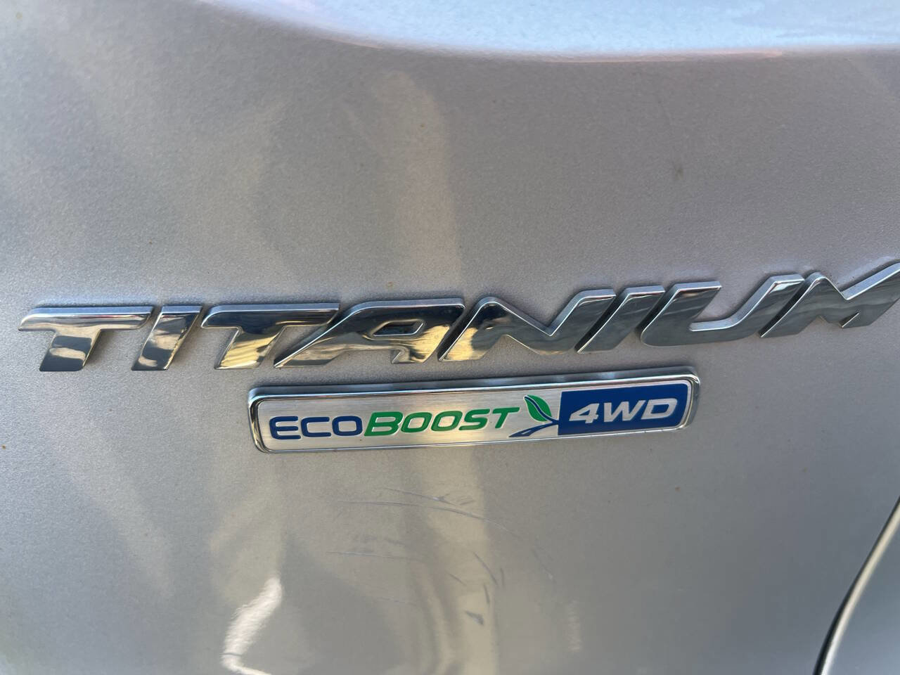 Used 2015 Ford Escape Titanium w/ Equipment Group 301A image 7