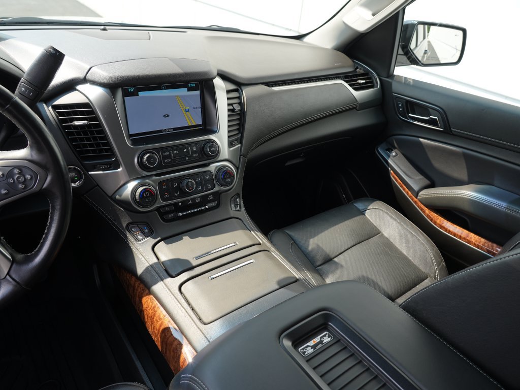 Certified 2020 Chevrolet Suburban Premier w/ RST 6.2L Performance Edition AWD/4WD image 21