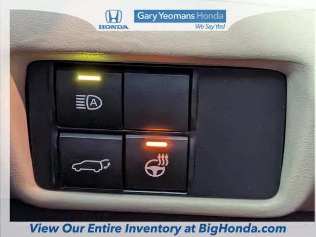 Used 2020 Toyota Highlander Limited FWD image 27