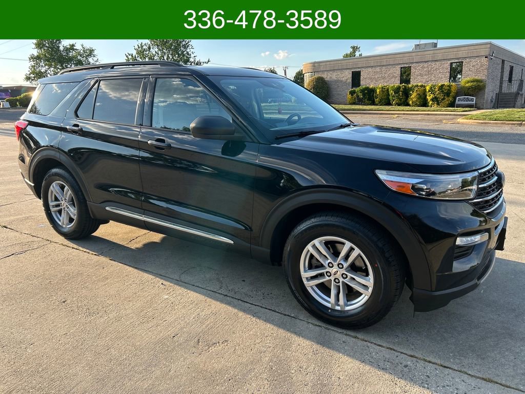 Used 2020 Ford Explorer XLT w/ Equipment Group 202A image 7