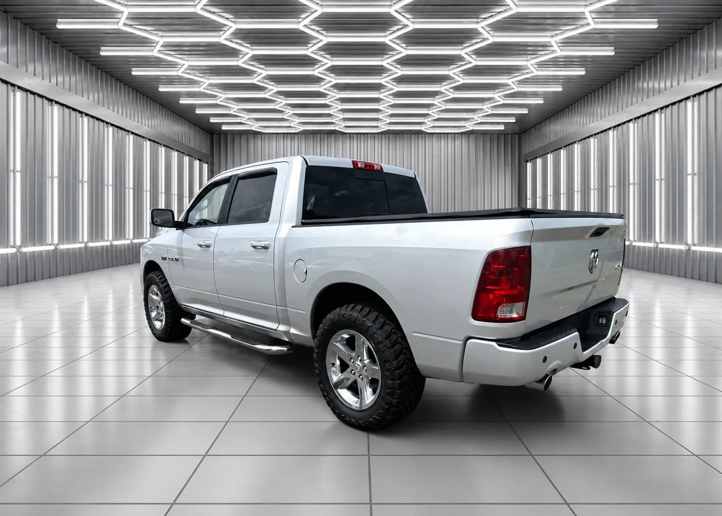 Used 2010 Dodge Ram 1500 Truck Sport AWD/4WD image 5