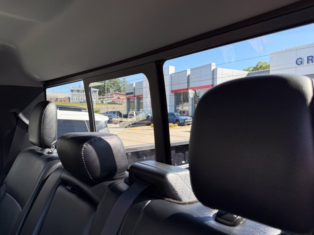 Used 2022 Ford F150 Lariat w/ Equipment Group 502A High AWD/4WD image 24