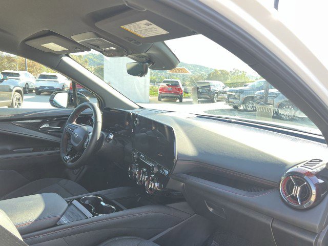 Used 2024 Chevrolet Blazer EV RS image 27