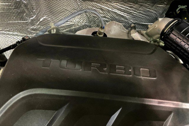 Used 2023 Buick Encore GX Select w/ Sport Touring Package image 30