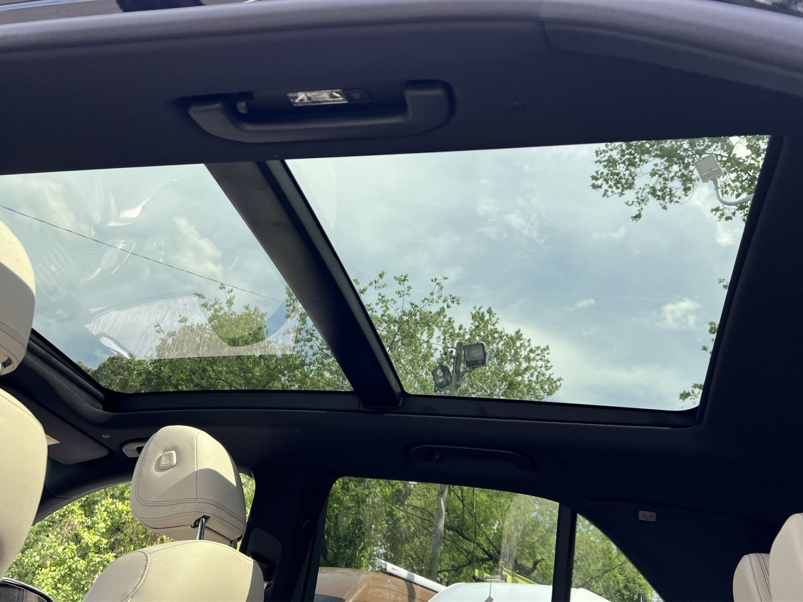 New 2026 Mercedes-Benz GLE 580 4MATIC image 29
