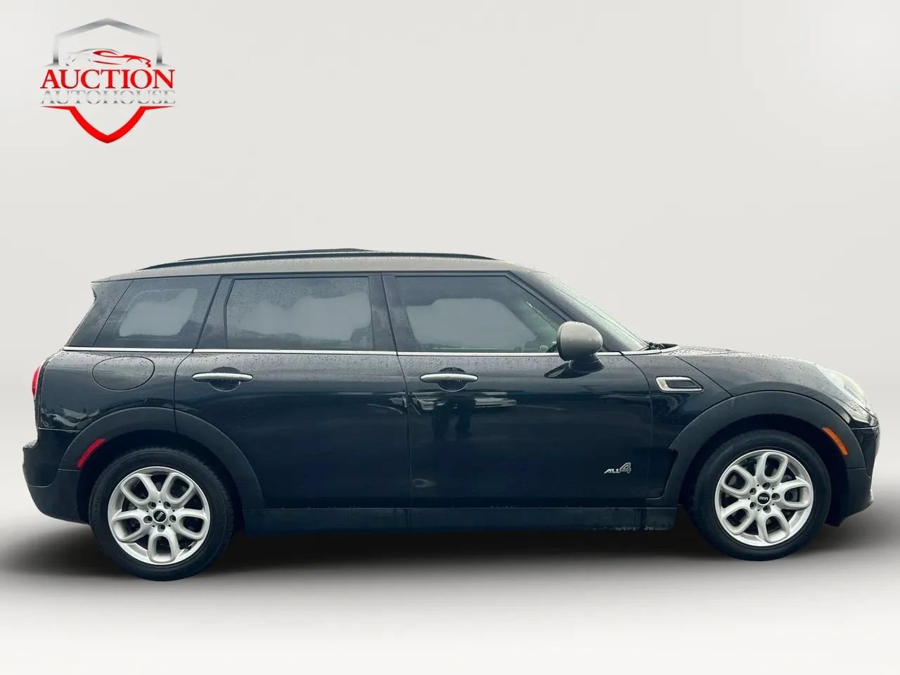 Used 2017 MINI Cooper Clubman ALL4 AWD/4WD image 4