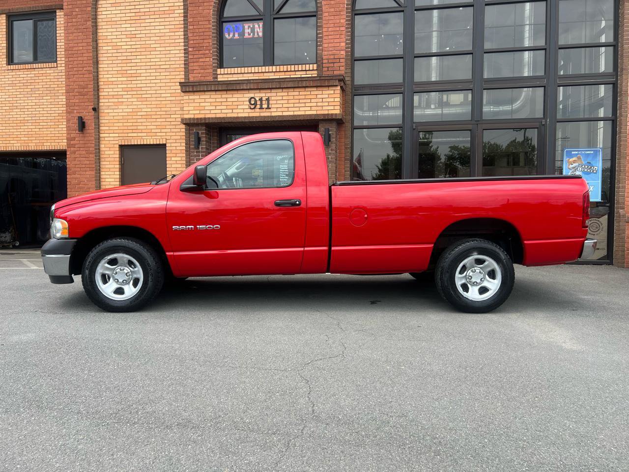 Used 2002 Dodge Ram 1500 Truck 2WD Regular Cab image 4