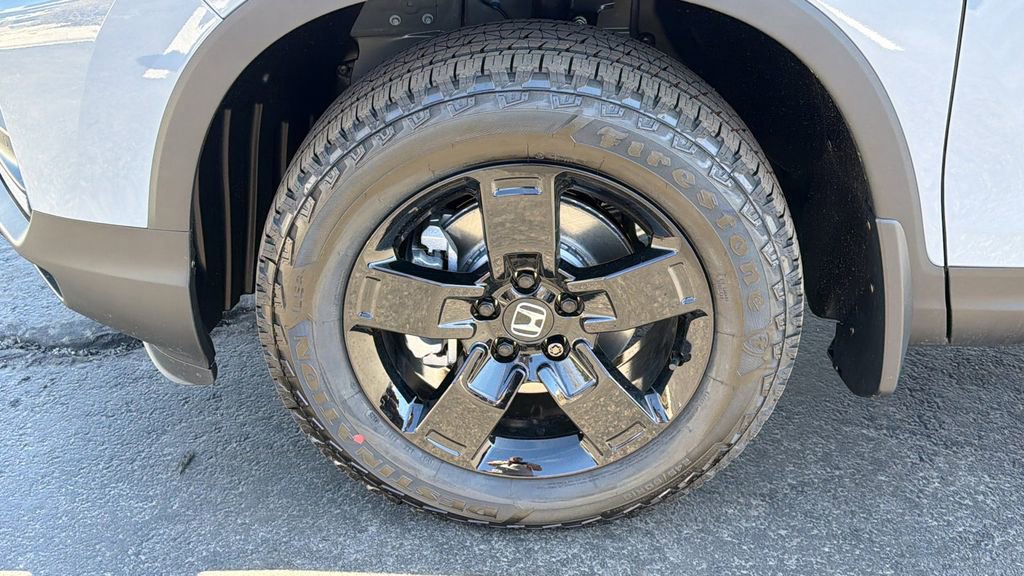 New 2026 Honda Ridgeline Black Edition image 9