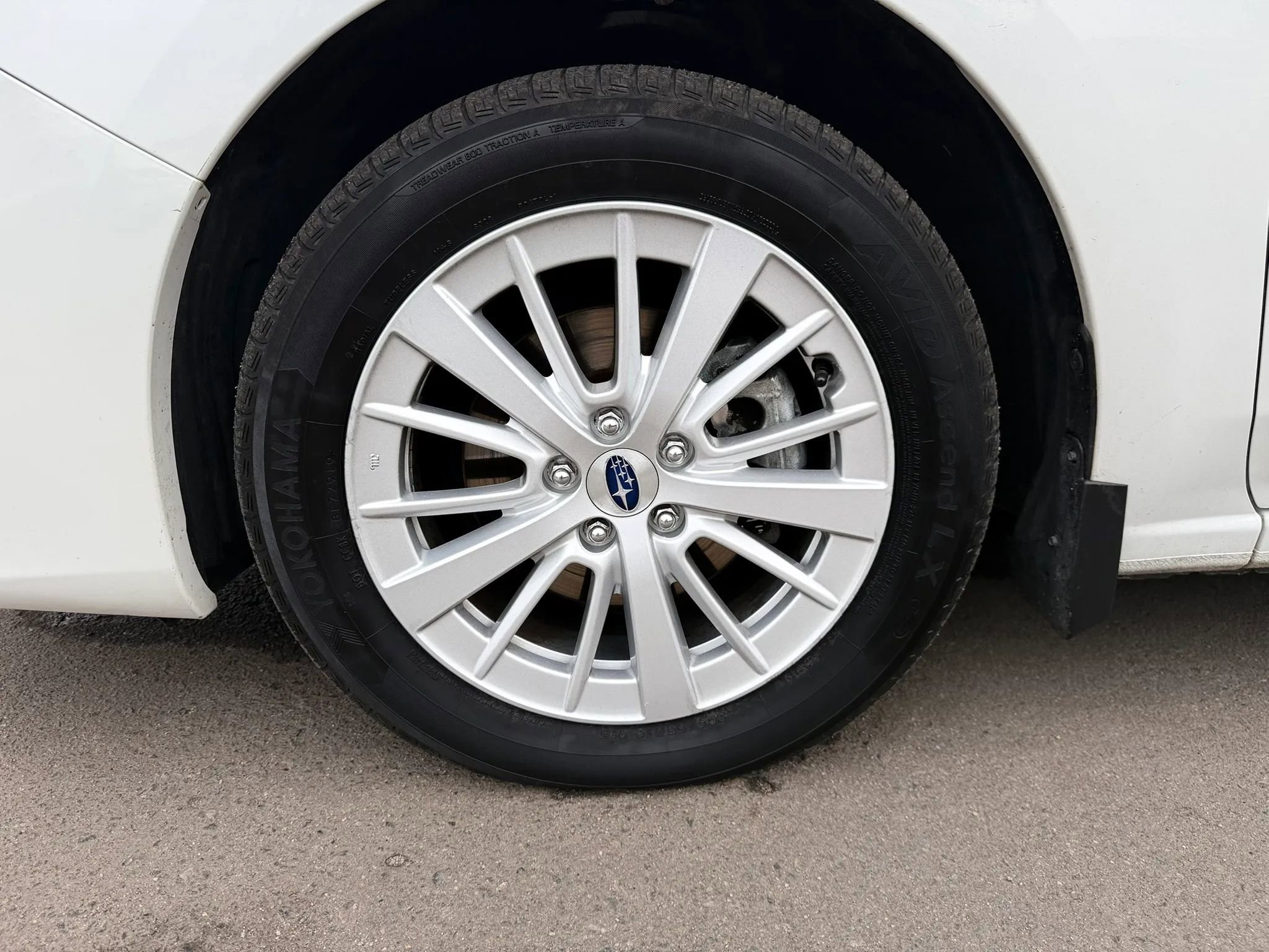 Used 2017 Subaru Impreza 2.0i Premium AWD/4WD image 38