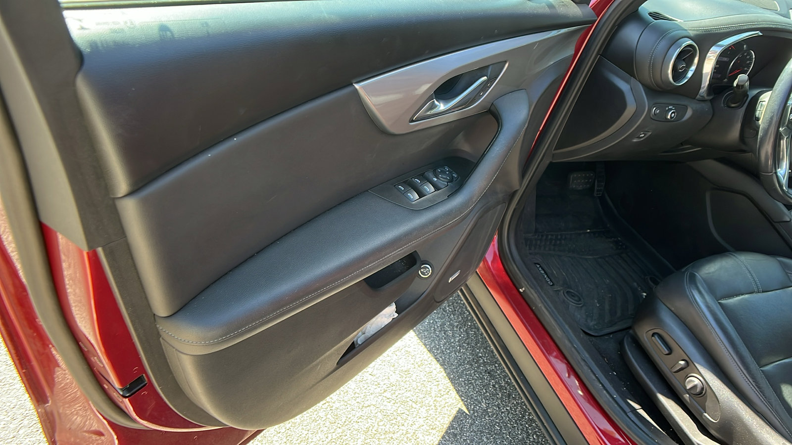 Used 2019 Chevrolet Blazer LT w/ Sound & Technology Package image 14