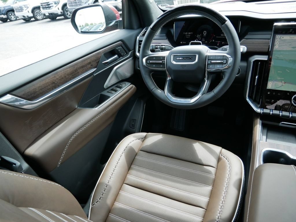 New 2026 GMC Acadia Denali Ultimate AWD/4WD image 11