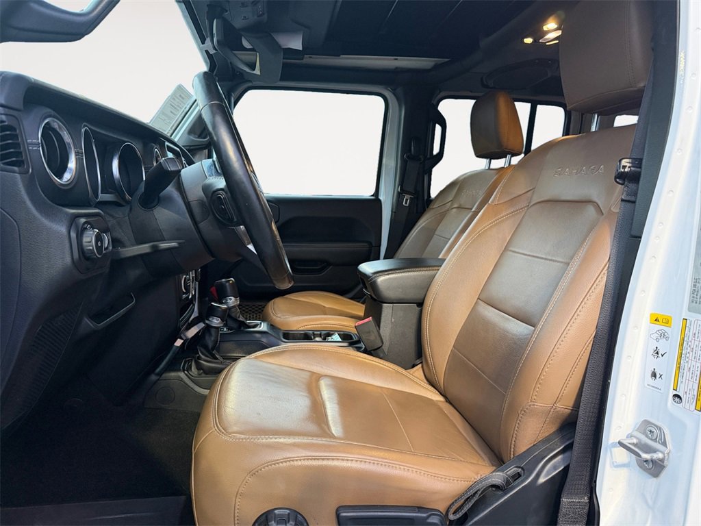 Used 2020 Jeep Wrangler Unlimited Sahara image 9