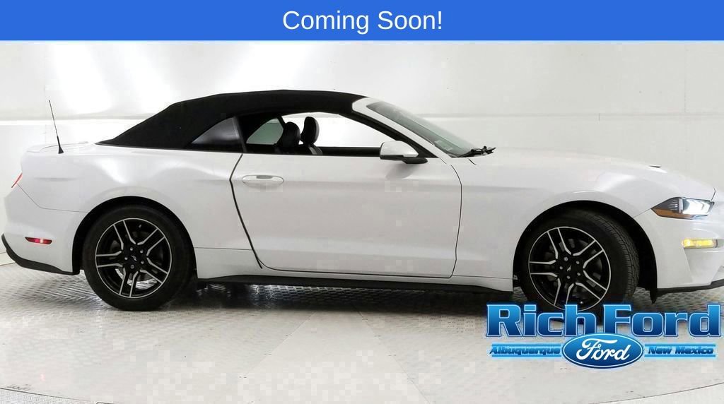 Used 2020 Ford Mustang Premium RWD image 2