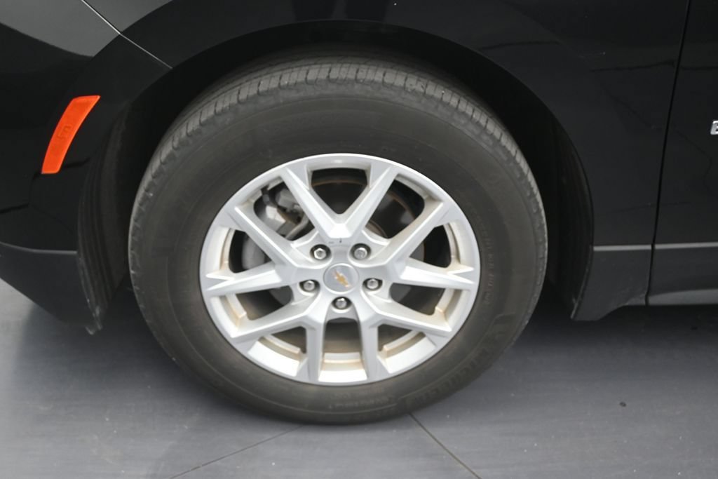 Used 2024 Chevrolet Equinox LS FWD image 9