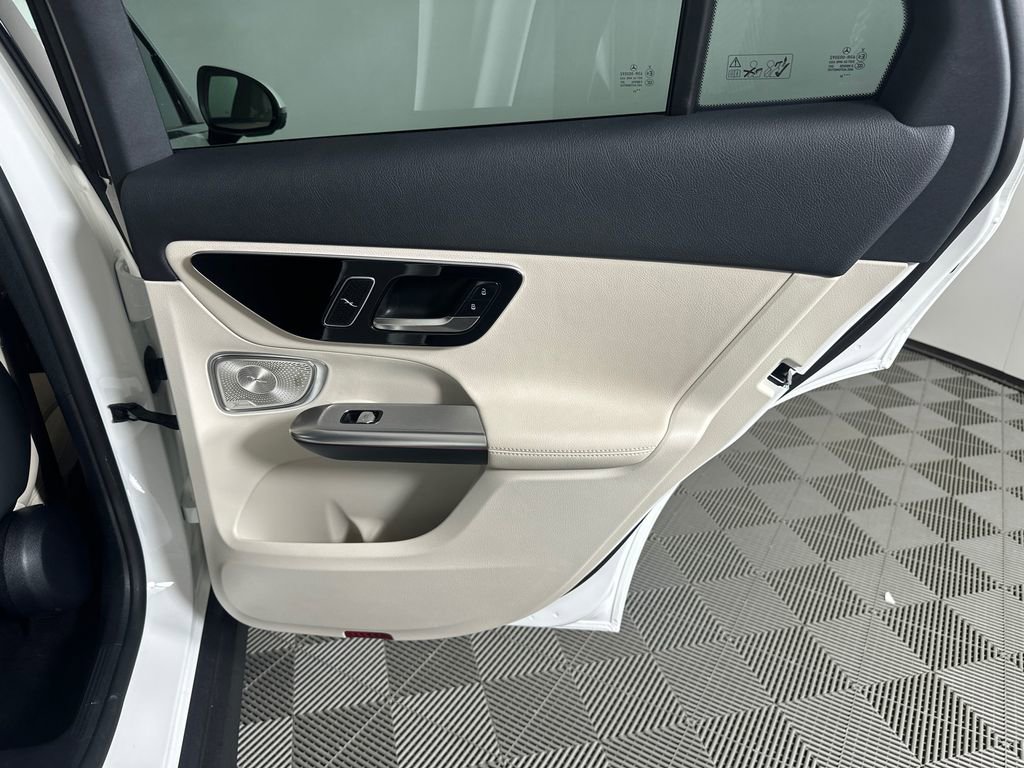 Certified 2026 Mercedes-Benz GLC 350e 4MATIC image 18