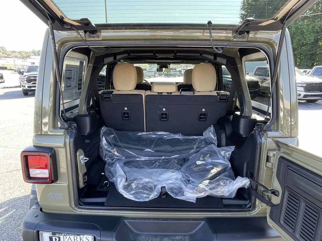 New 2025 Jeep Wrangler Unlimited Sport S 4xe AWD/4WD image 39