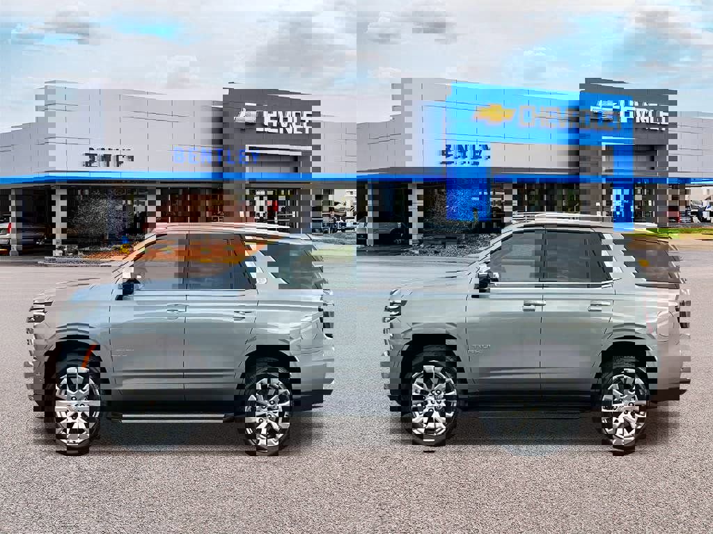 New 2026 Chevrolet Tahoe Premier image 2