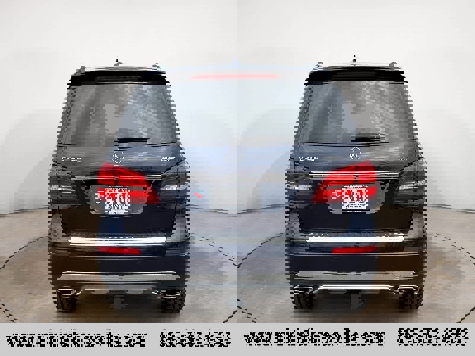 Used 2019 Mercedes-Benz GLS 450 4MATIC w/ Premium 1 Package image 4