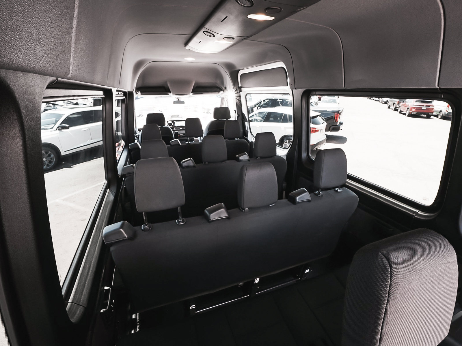 Used 2026 Mercedes-Benz Sprinter 2500 image 37