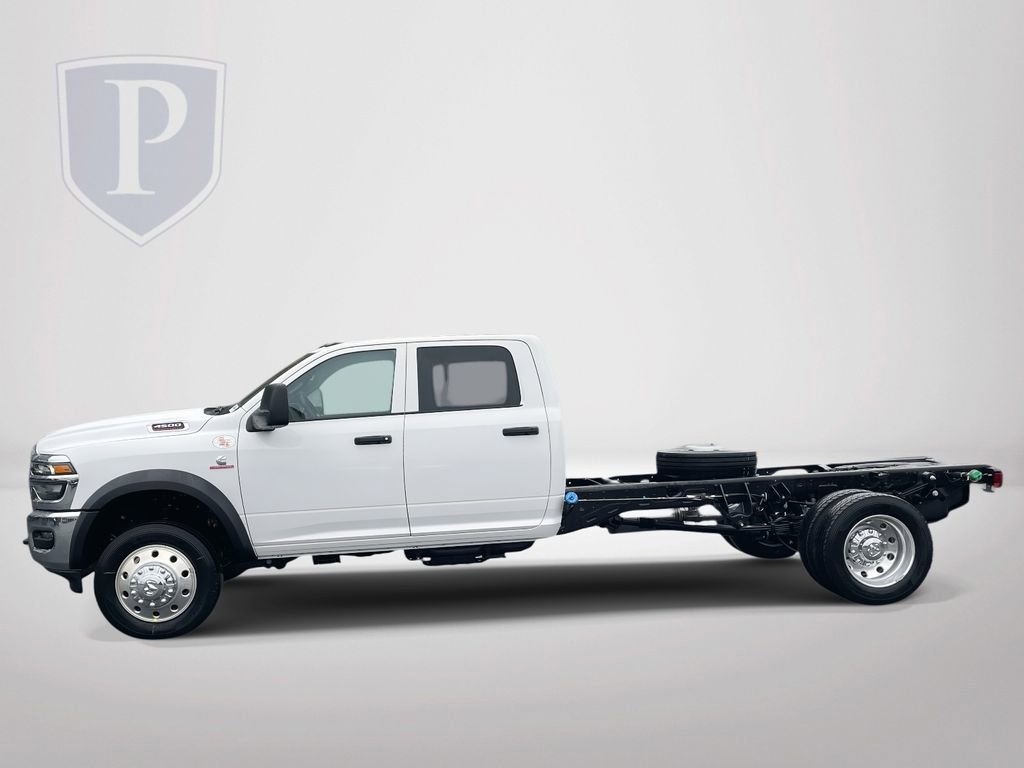 New 2026 RAM 4500 Tradesman w/ Chrome Appearance Group AWD/4WD image 5