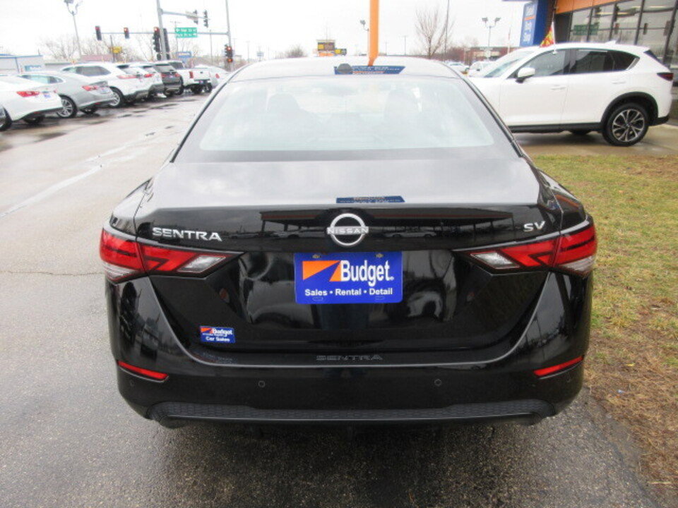 Used 2024 Nissan Sentra SV FWD image 4