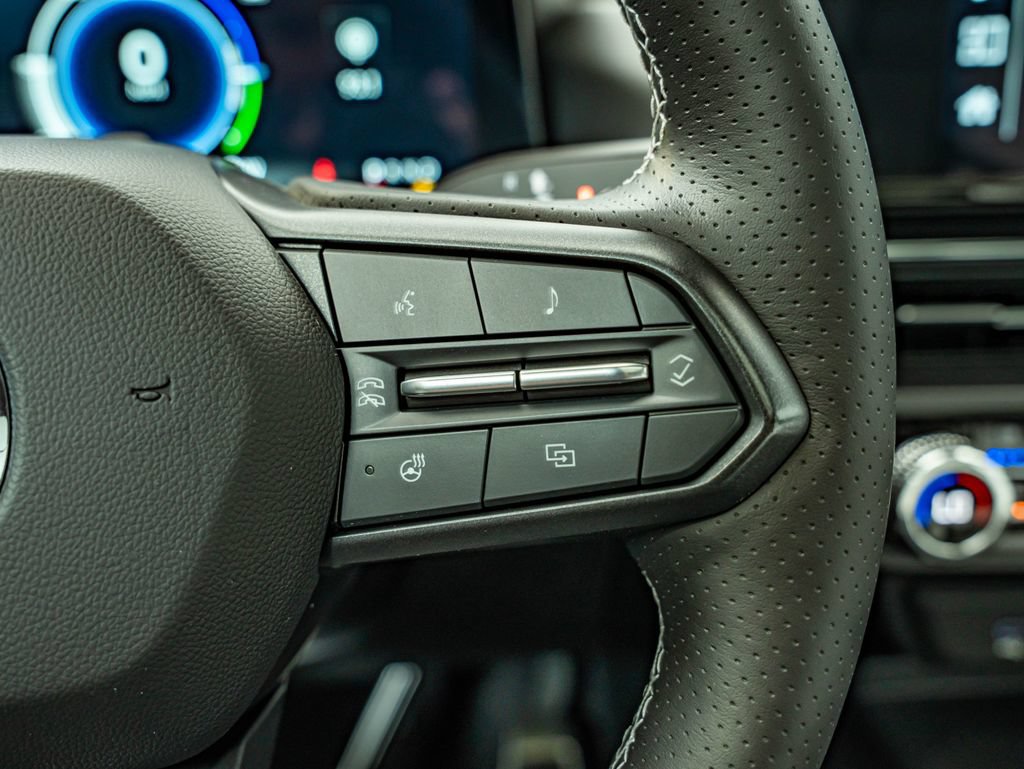 Certified 2024 Acura ZDX Type S AWD/4WD image 23