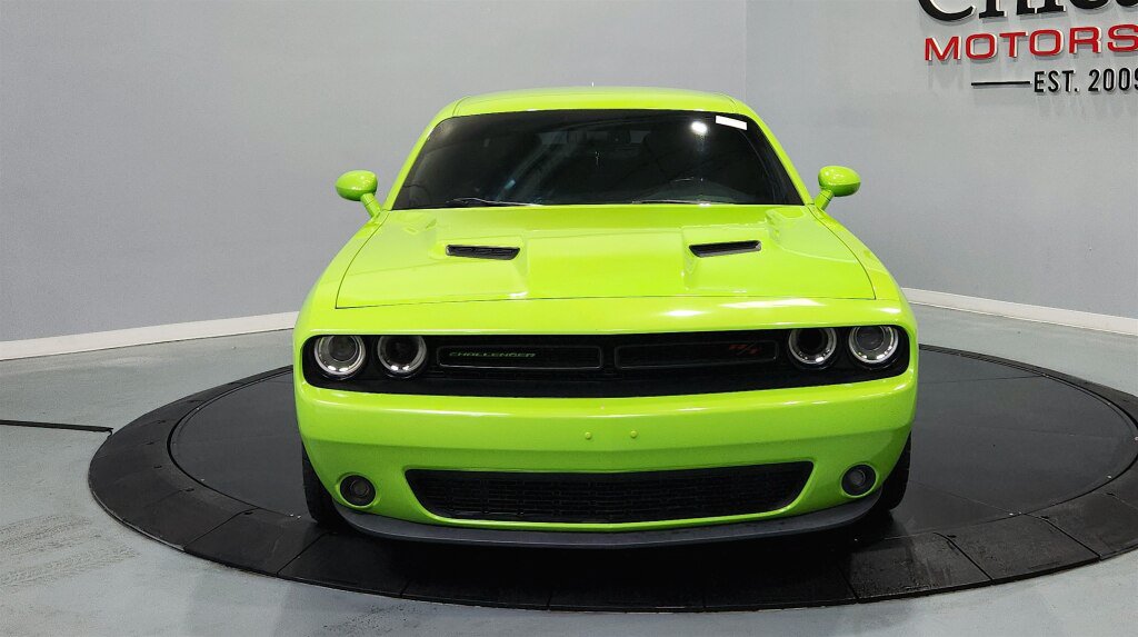 Used 2015 Dodge Challenger R/T w/ Quick Order Package 22B R/T RWD image 3