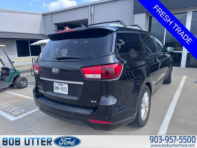 Used 2015 Kia Sedona EX FWD image 3
