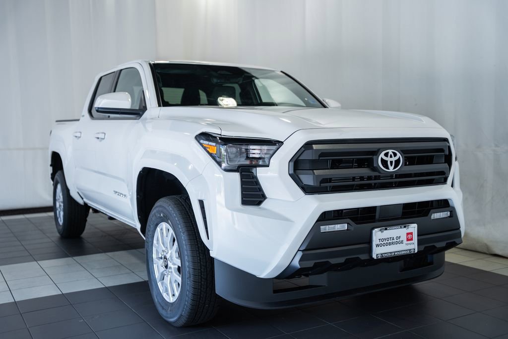 New 2026 Toyota Tacoma SR5