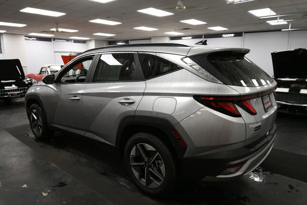 Used 2026 Hyundai Tucson SEL image 6