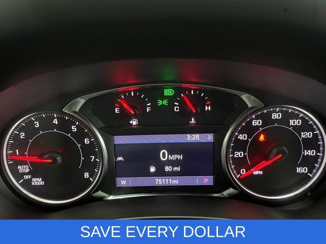 Used 2022 GMC Terrain SLT w/ LPO, 'HIT The Road' Package FWD image 12