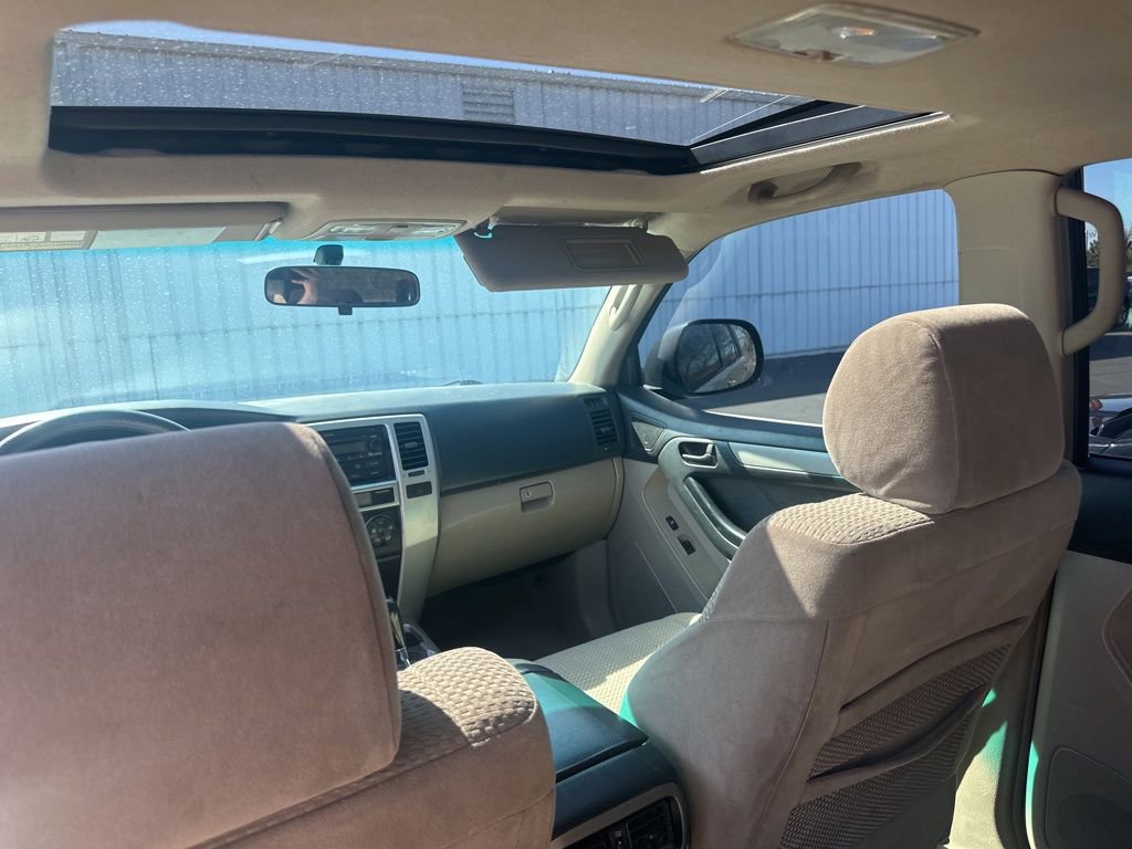 Used 2004 Toyota 4Runner Limited image 21