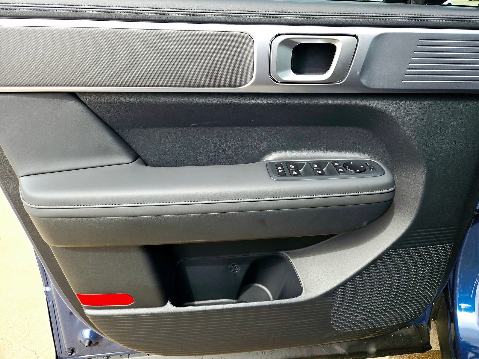 New 2026 Hyundai Santa Fe SEL FWD image 18