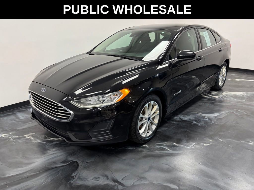 Used 2019 Ford Fusion SE FWD image 15