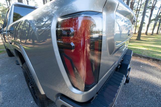 Used 2024 GMC Sierra 2500 AT4 w/ AT4 Premium Plus Package image 40