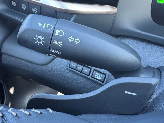Certified 2025 Toyota Crown Signia w/ Advanced Technology Package image 30