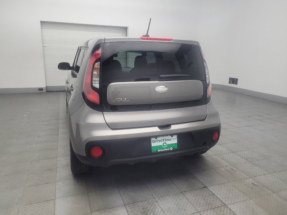 Used 2017 Kia Soul image 6
