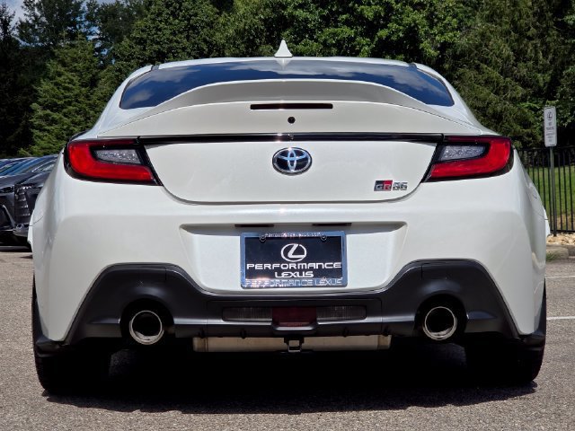 Used 2022 Toyota GR86 Premium w/ GR Appearance Package 1 (TMS RWD image 23