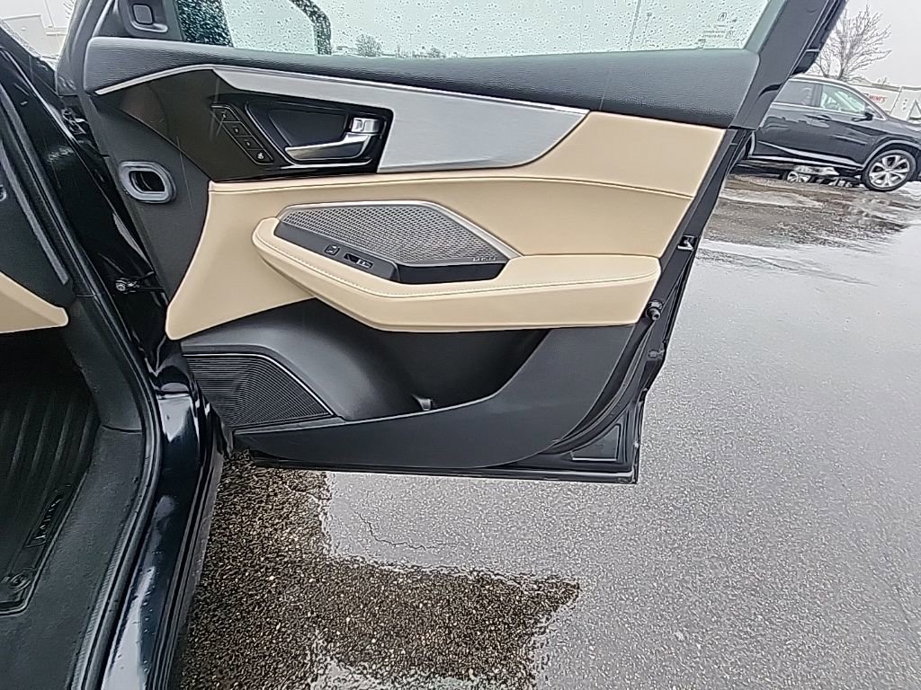 Used 2024 Acura MDX SH-AWD w/ Technology Package image 33