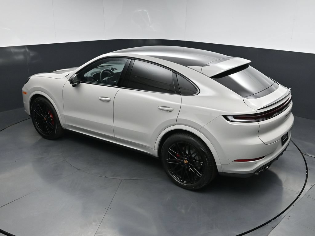 New 2026 Porsche Cayenne S AWD/4WD image 16