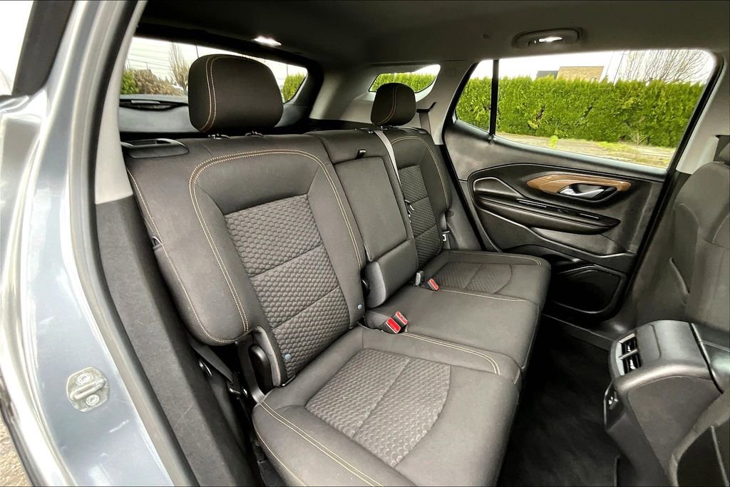 Used 2021 GMC Terrain SLE image 21