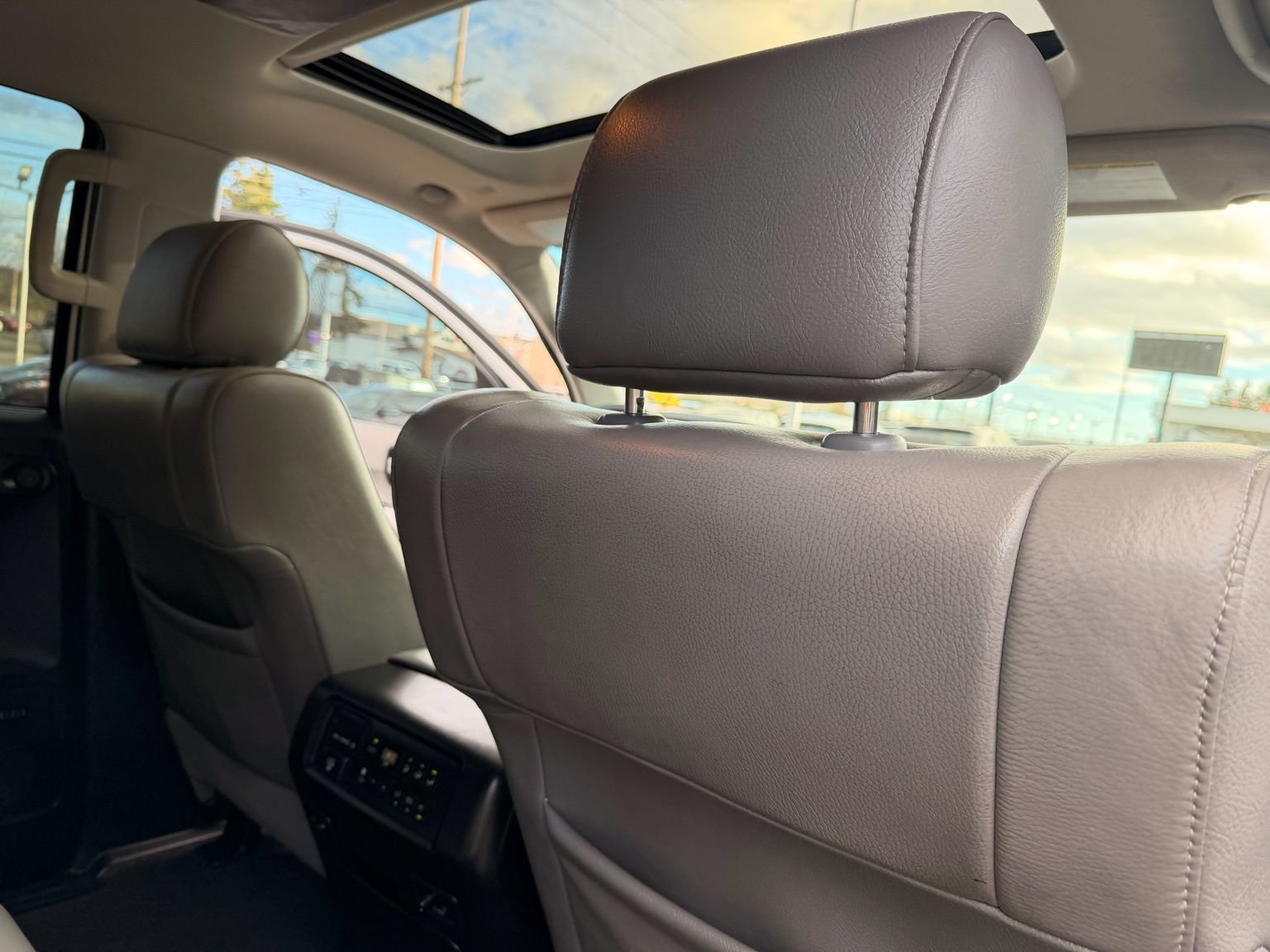 Used 2020 Toyota Sequoia Limited w/ Safety & Convenience Package AWD/4WD image 41